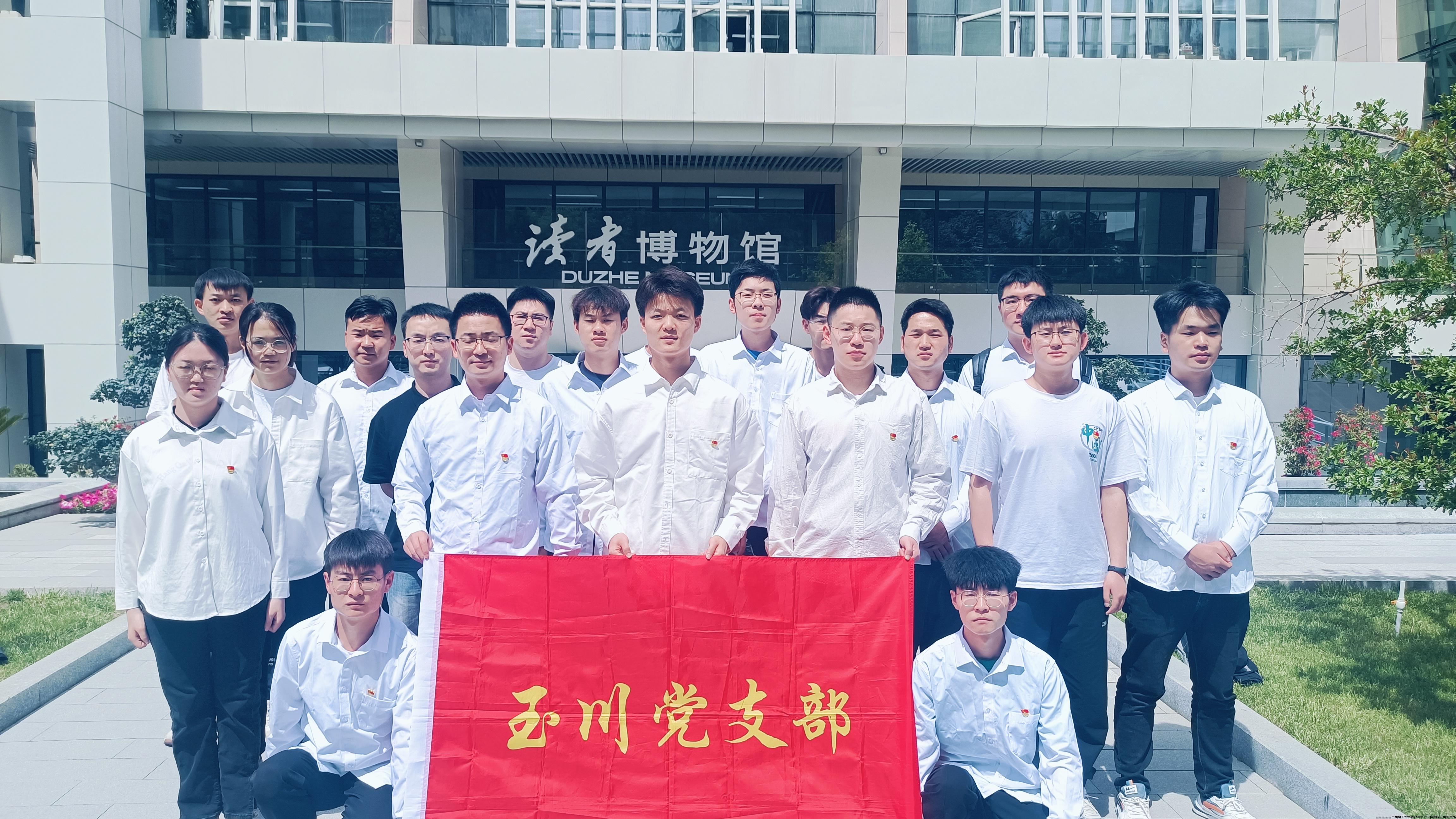 图1读者.jpg 图1读者.jpg