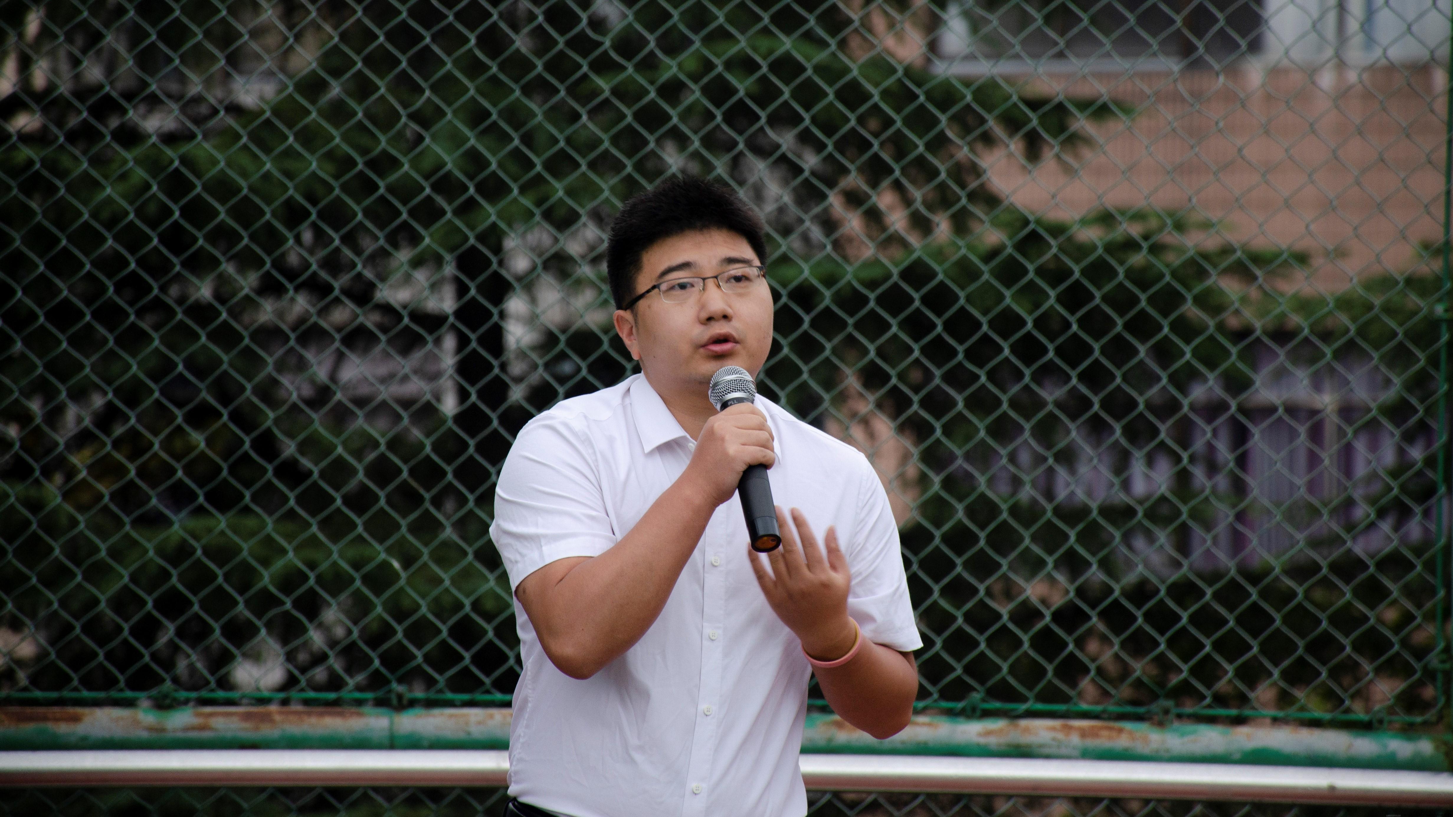 图3：学校保卫处许盛老师进行普法宣讲.jpg