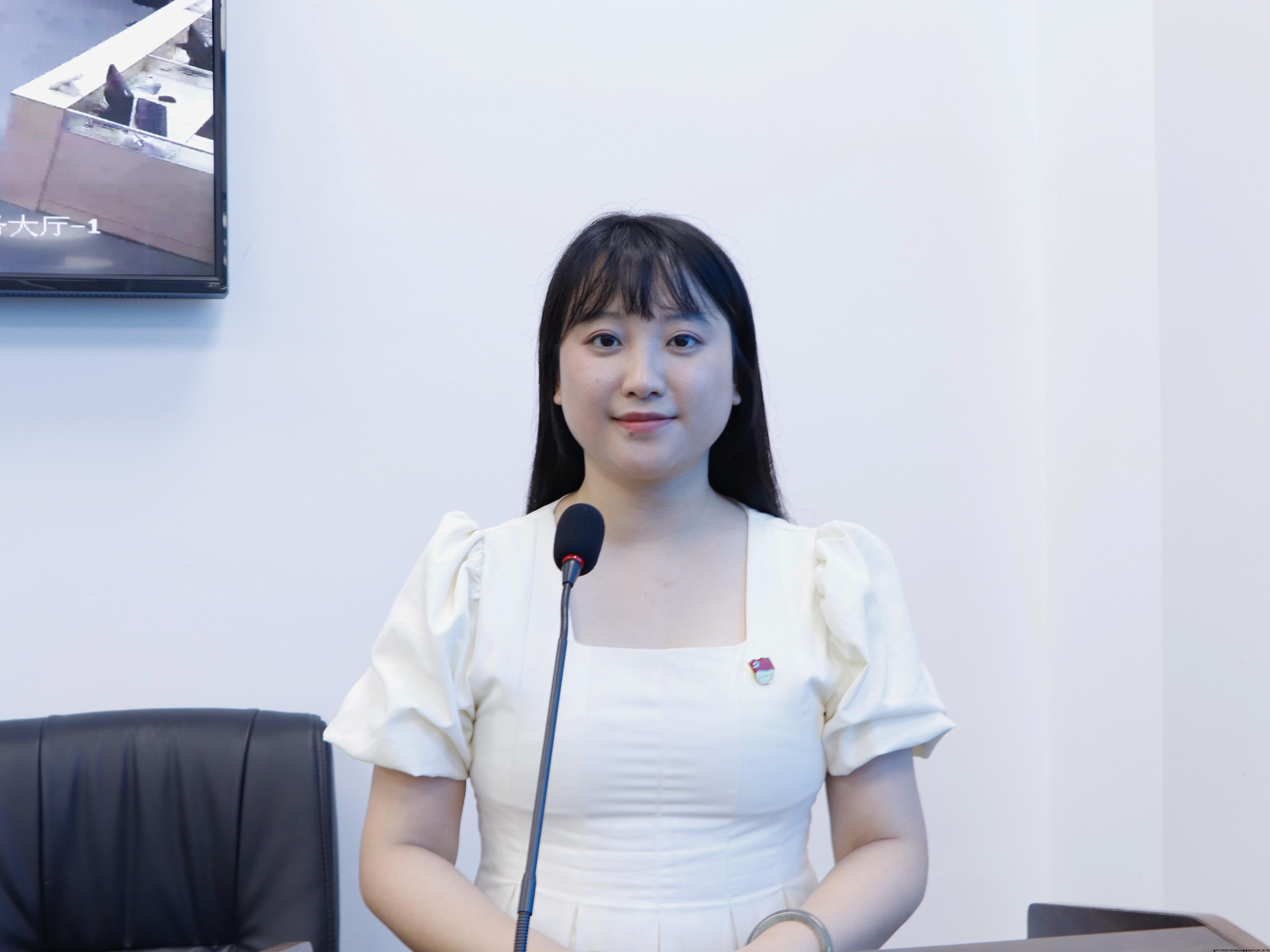 周庆发言.jpg