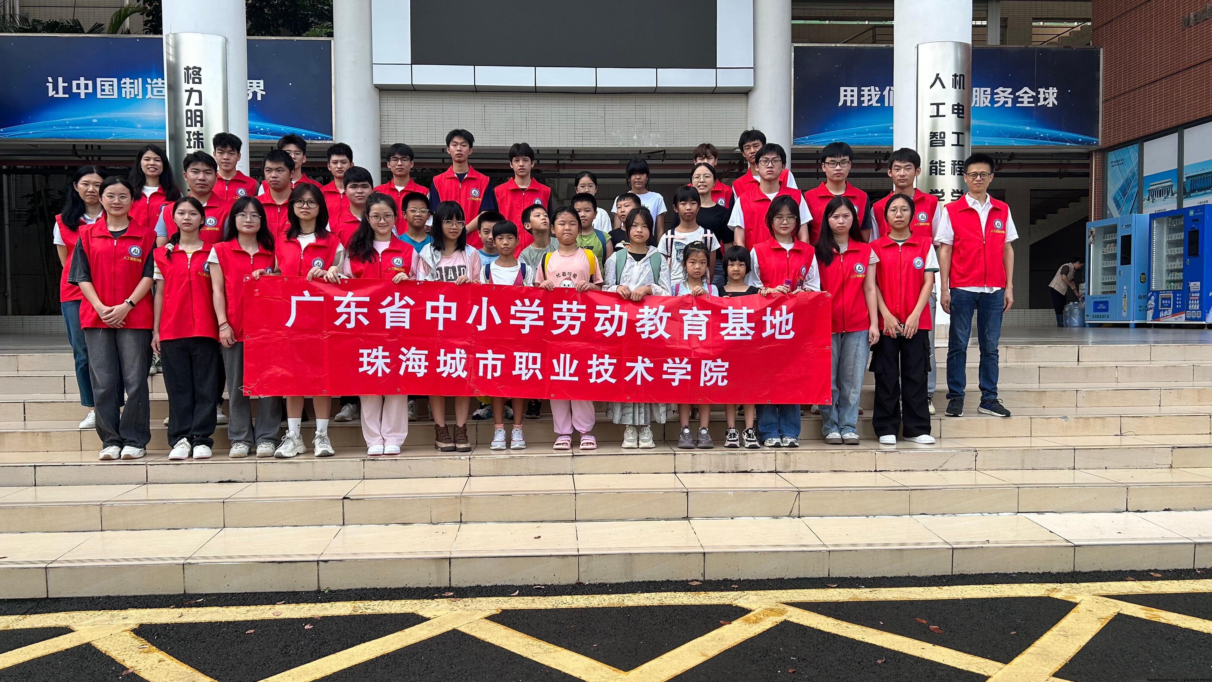 图片.jpg 图片.jpg