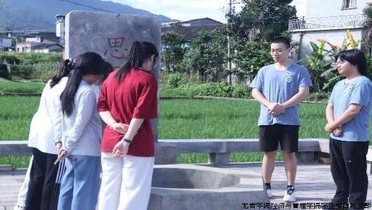 8fd5dcf2-7390-4e61-bd01-4d250e2b9c4f_zsize_watermark.jpg