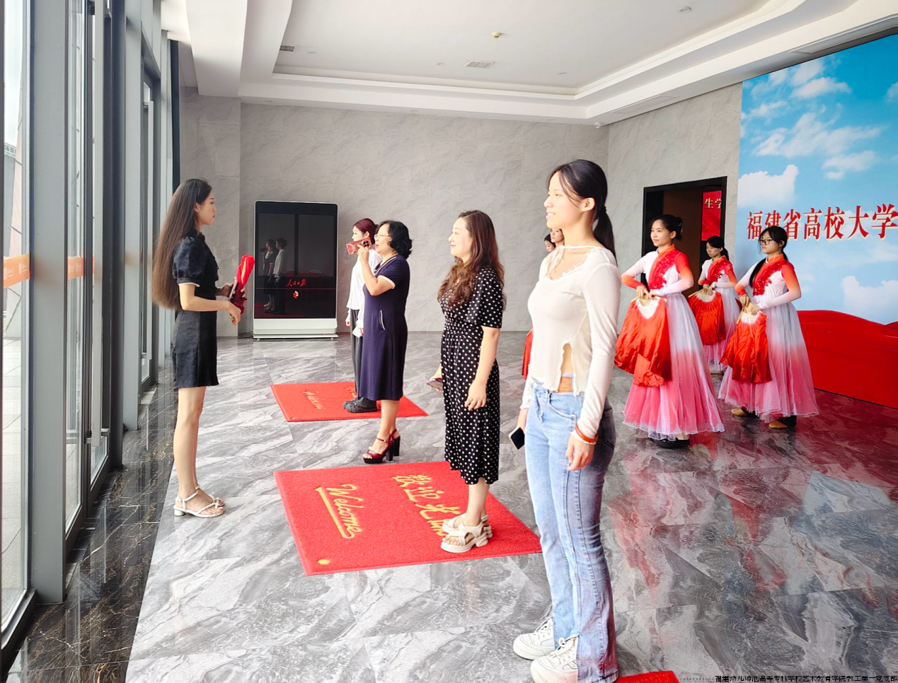 图片2.png 图片2.png