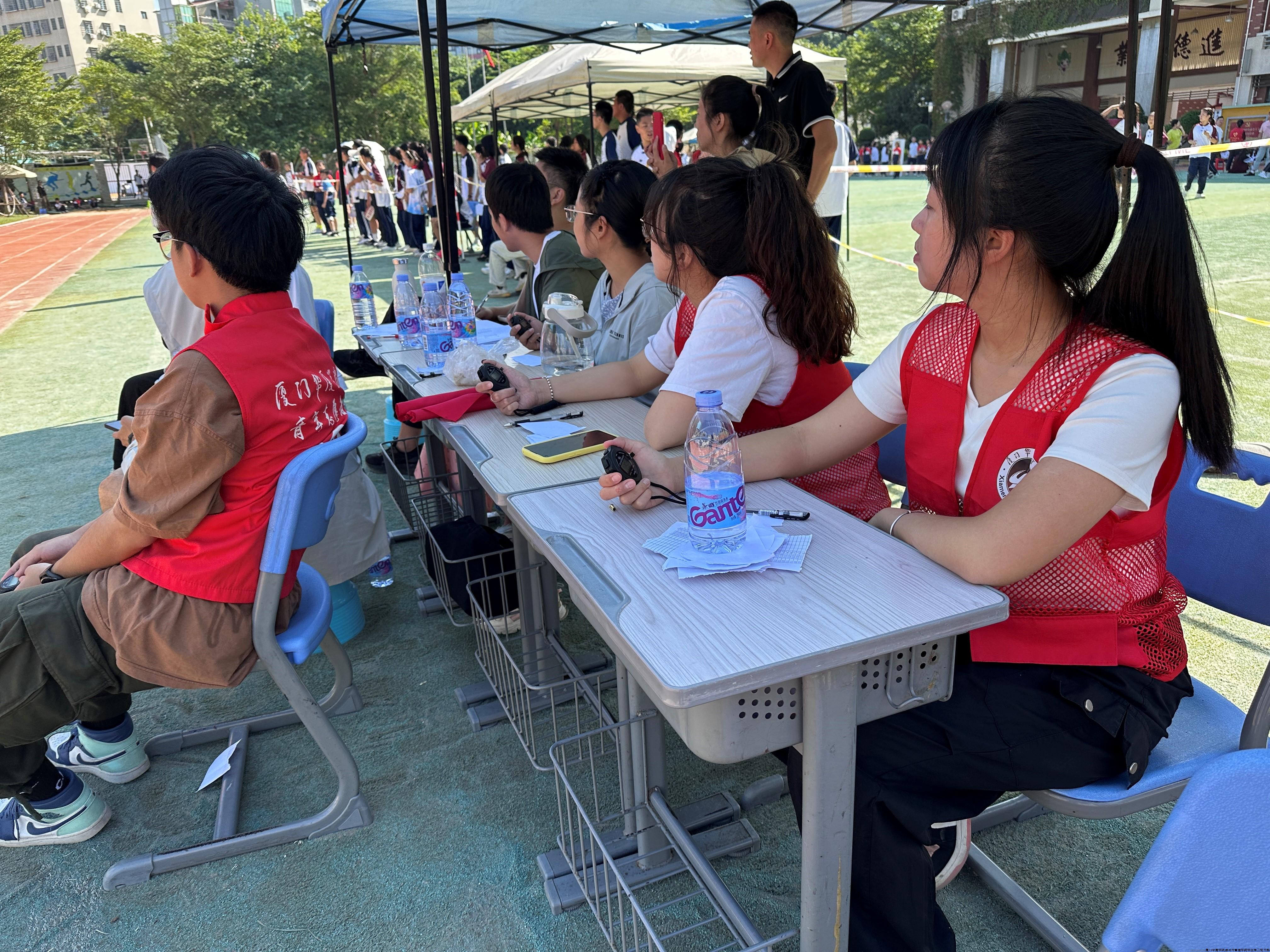 活动照片 (5).jpg 活动照片 (5).jpg