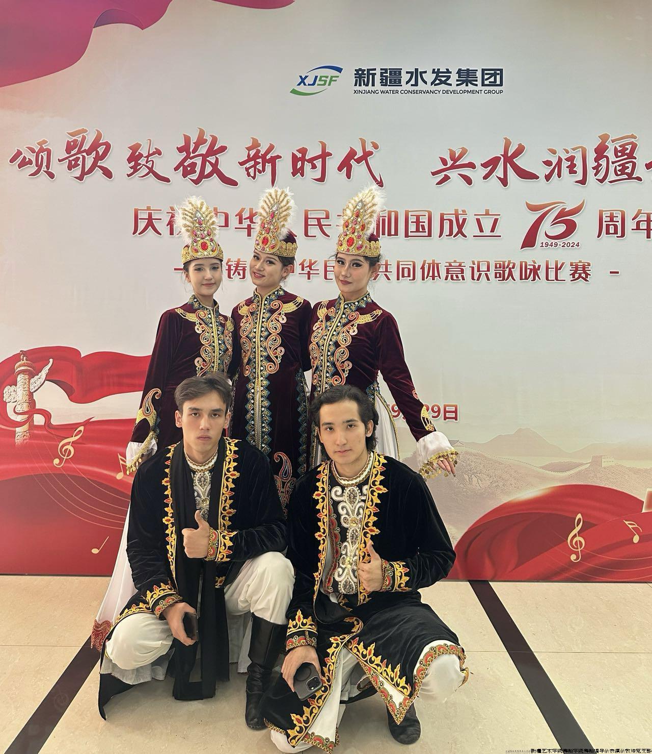 校外1.jpg