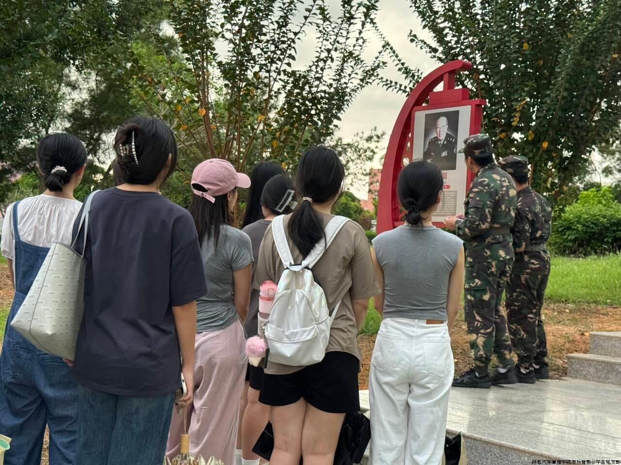 讲解现场.jpg