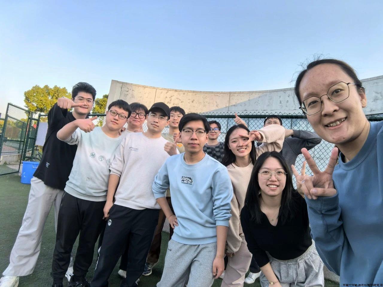 沈2.jpg