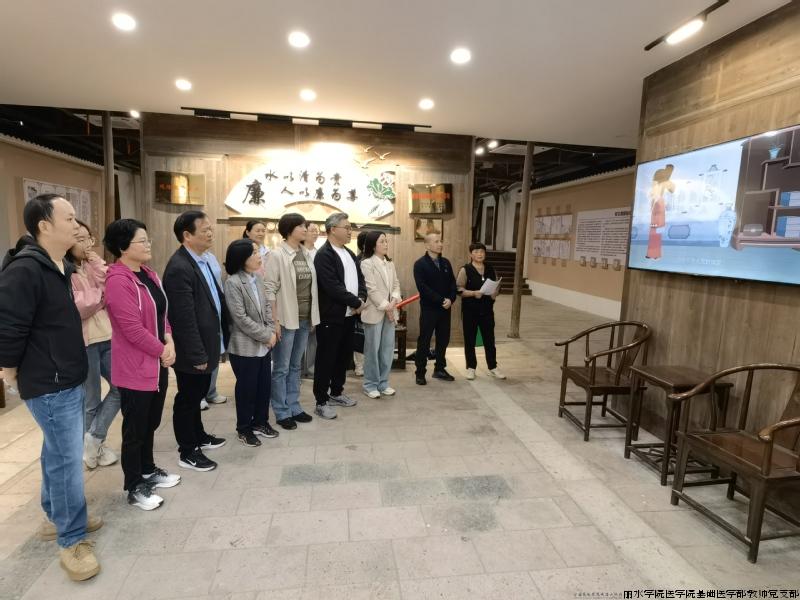 f94302bc-0ff5-4e4e-85ca-e21ef61f36d9 f94302bc-0ff5-4e4e-85ca-e21ef61f36d9